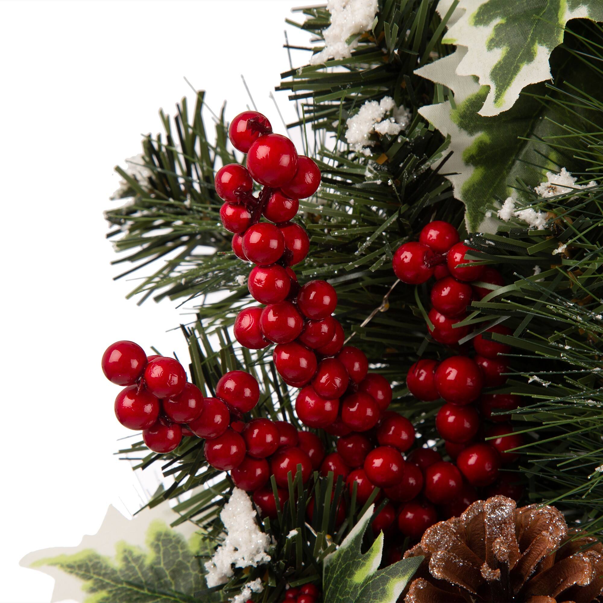 Glitzhome 24" Pre-Lit Buffalo Check Bow, Berry, Holly & Pinecone LED Wreath